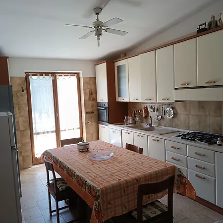 Semesterbostad Casa Serusi *